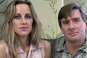 Jizzjizz洗澡 Porn